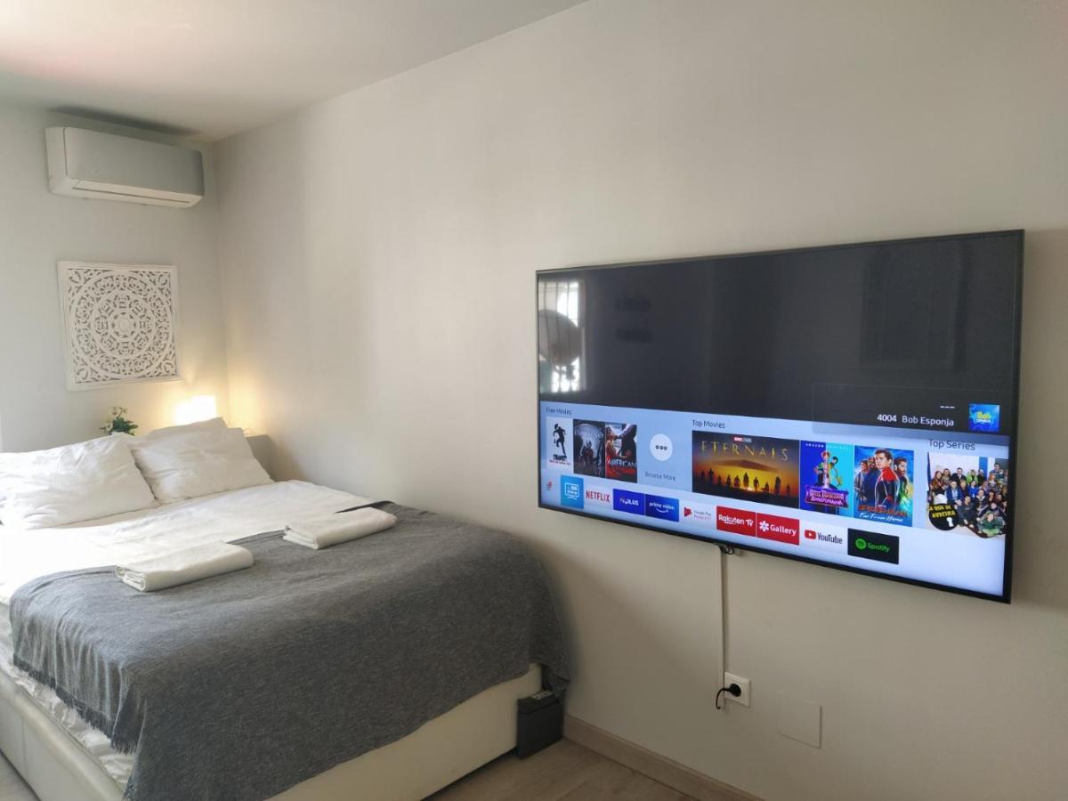 Acogedor Y Moderno Estudio En Capuchinos Malaga Luaran gambar